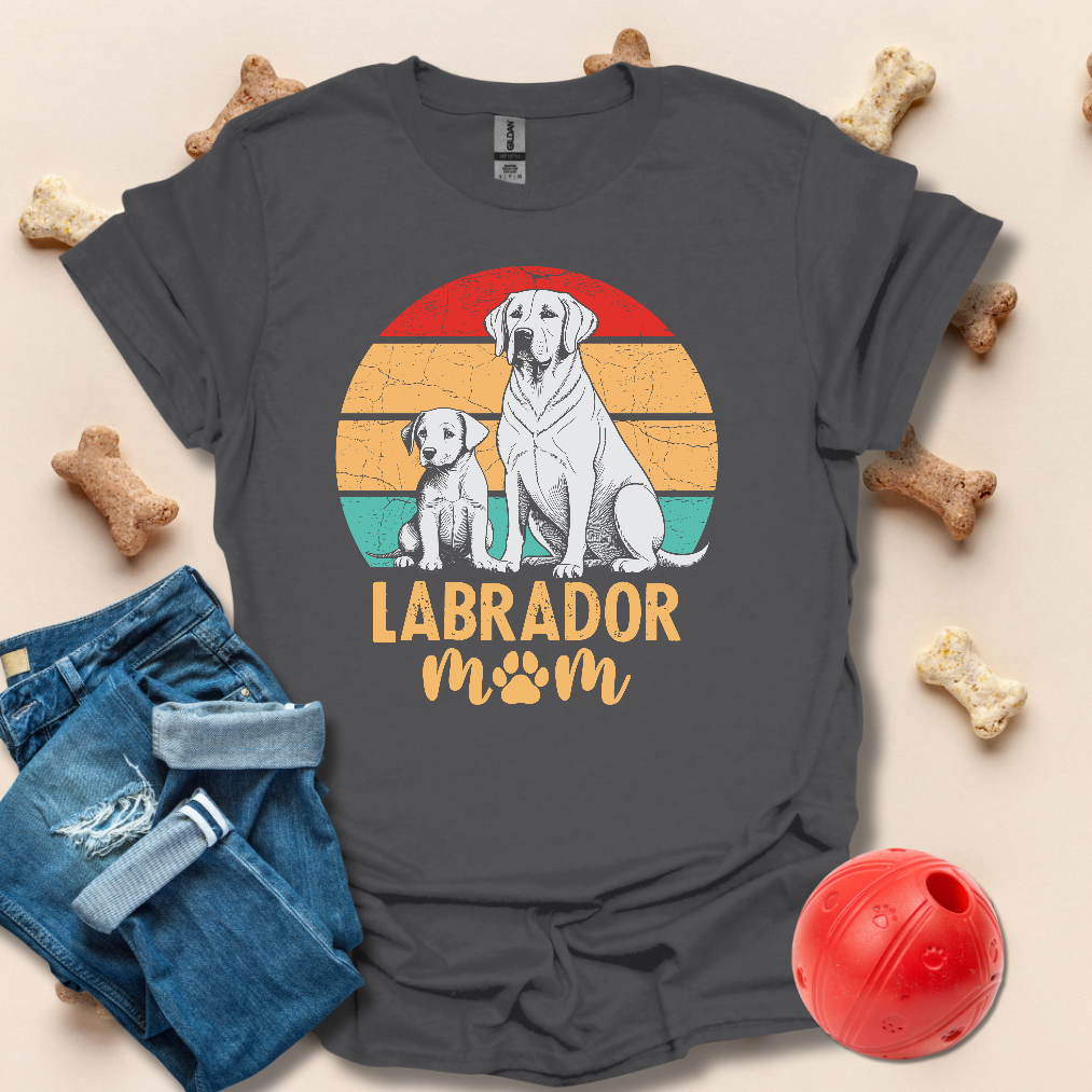 Labrador Mom Sunset T-Shirt